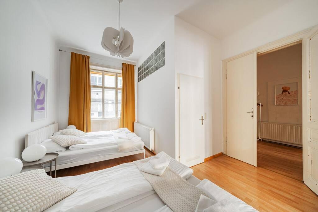 Zentrale Wohnung Fuer Entdecker Vienna Exterior photo